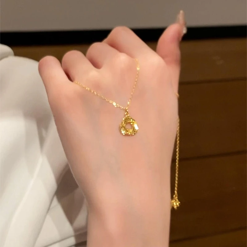 卡柒 铜合金项链 爆闪碎冰冰莫比乌斯环项链轻奢气质高级感锁骨链