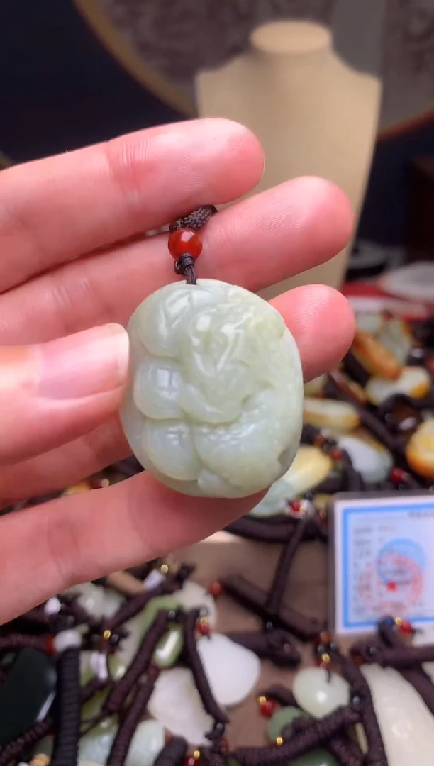 颈饰未镶嵌和田玉新疆料青海料清水和田玉吊坠