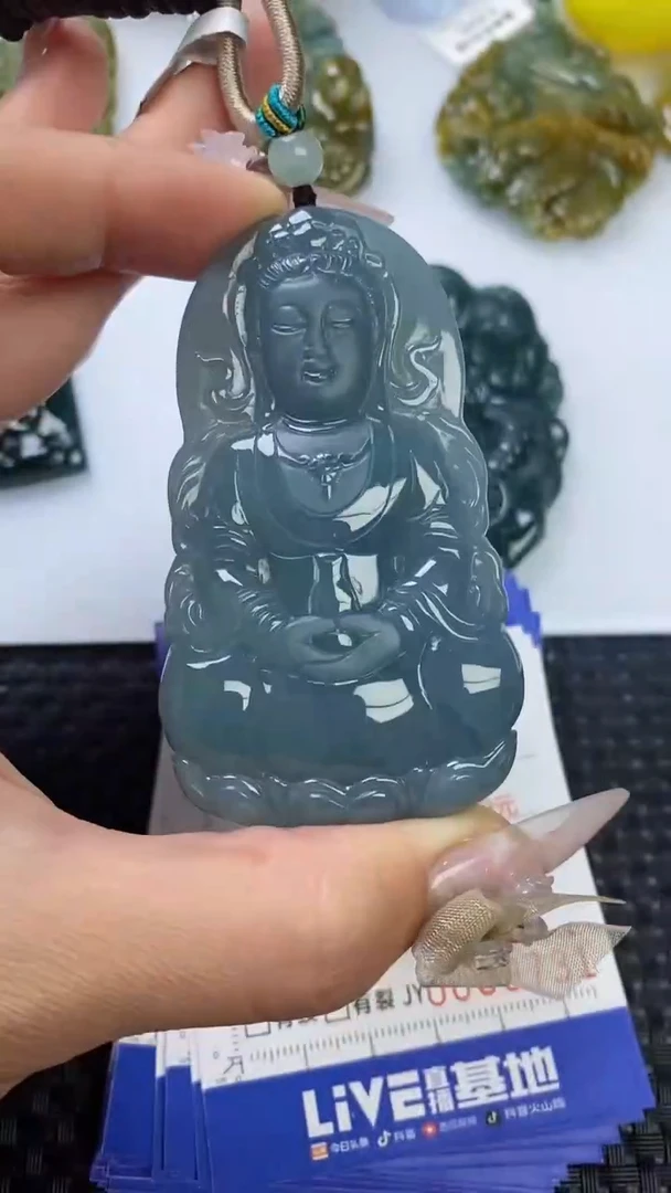 【闪购商品】翡翠颈饰未镶嵌1111111111111111