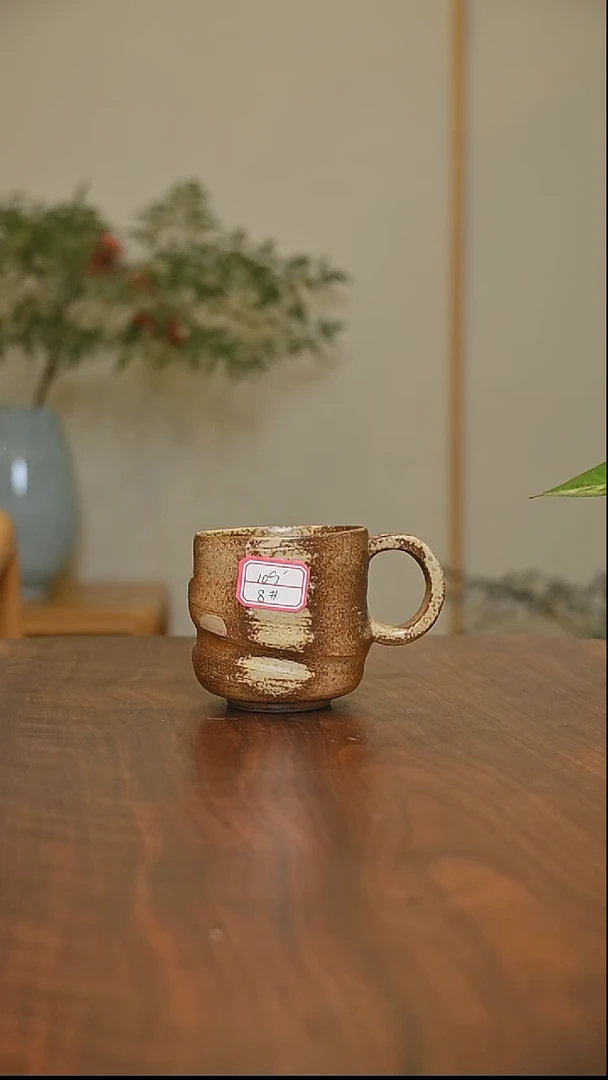8#手捏杯 落灰烧 微瑕 朱家汝窑款