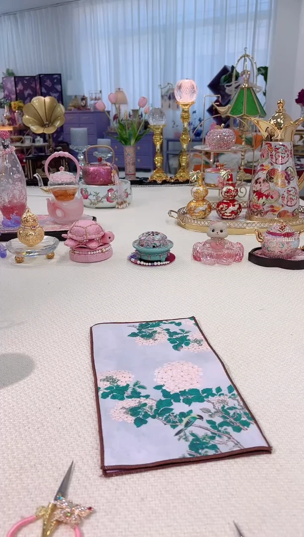 茶布如图---绣球花如图