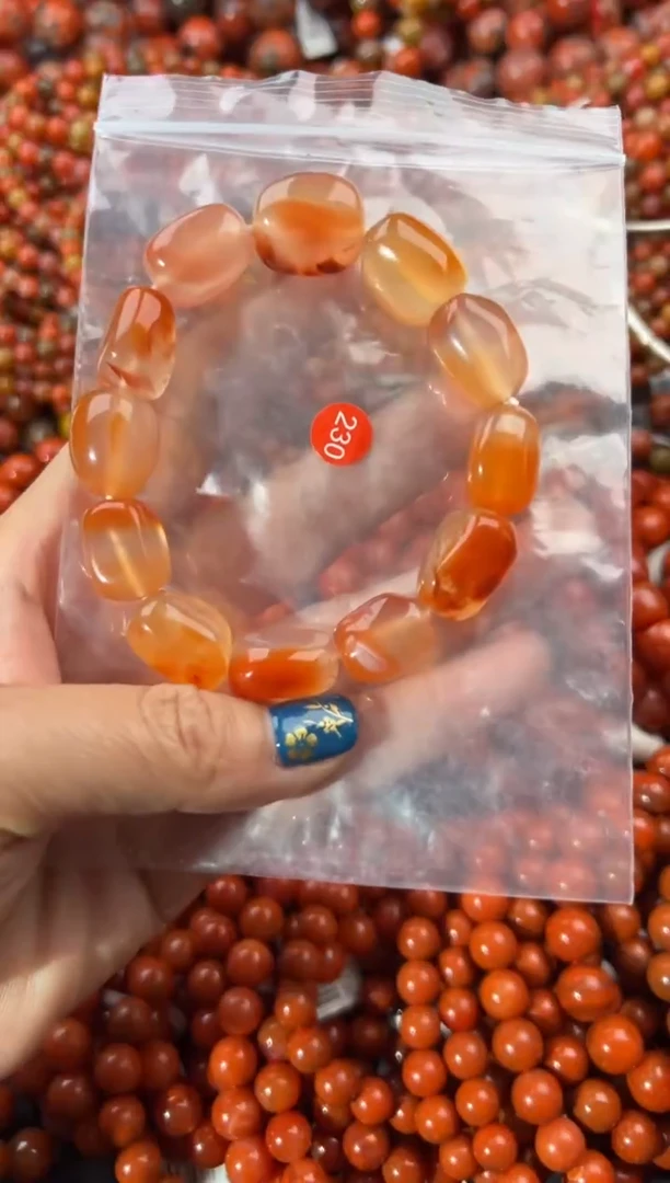 未镶嵌手串南红玛瑙13+