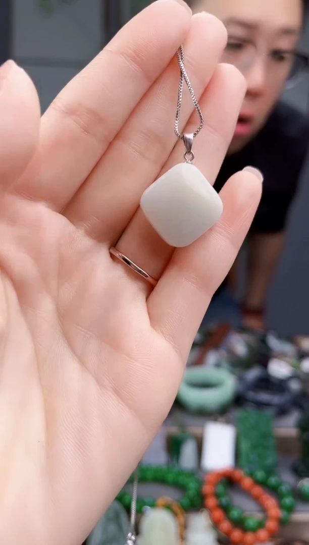 颈饰银S925镶嵌和田玉多样性发货拍一单发一个