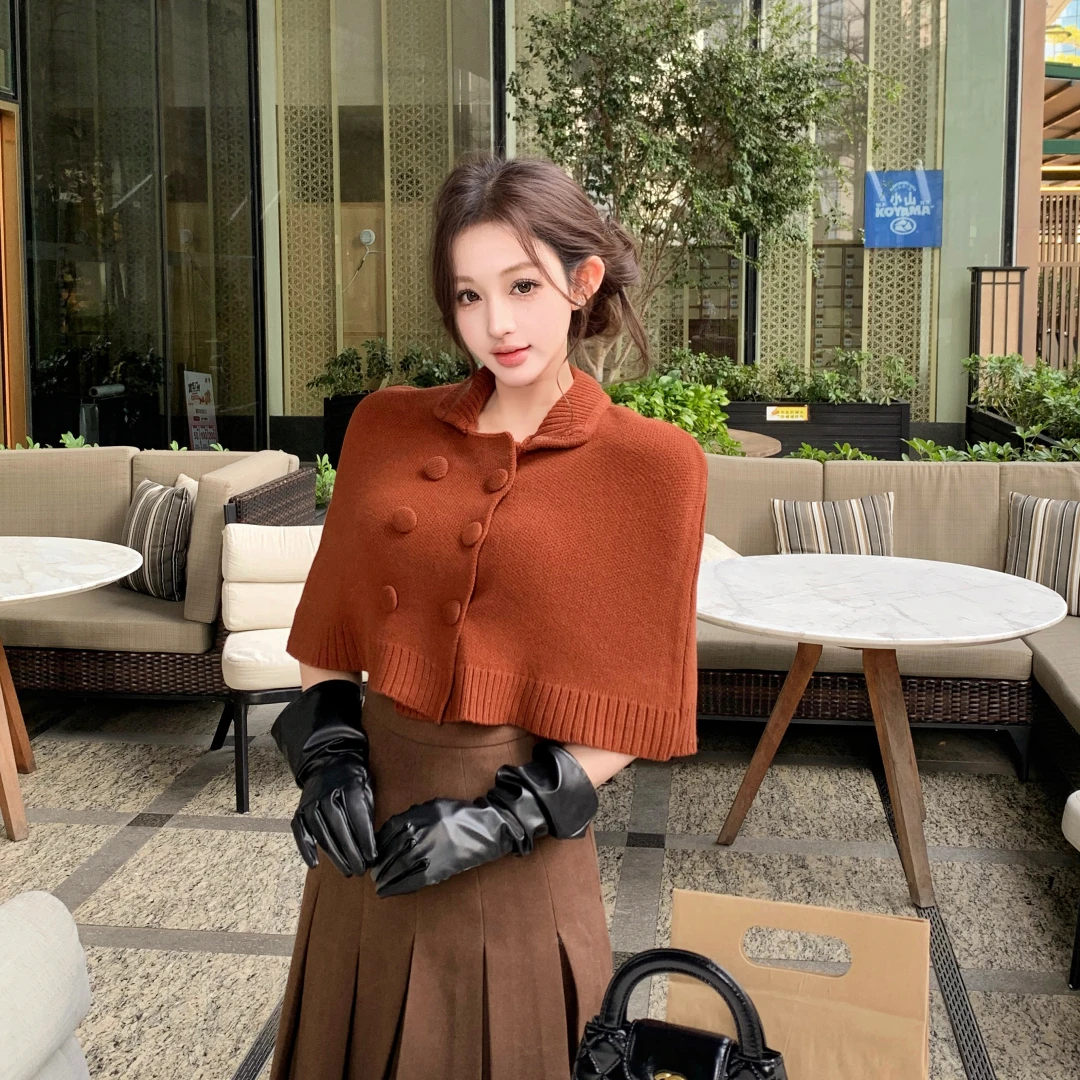 双排扣翻领罩衫披肩叠穿外套女罗纹针织百褶半身裙套装