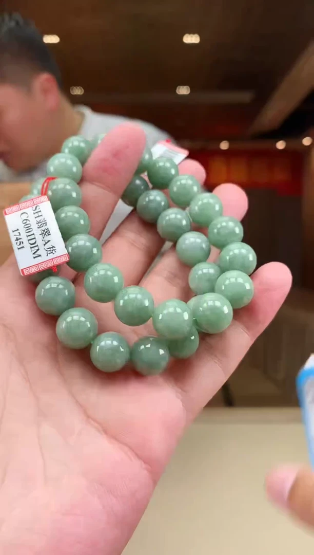 【闪购商品】定制翡翠未镶嵌多样性发货（只发一件) *d38