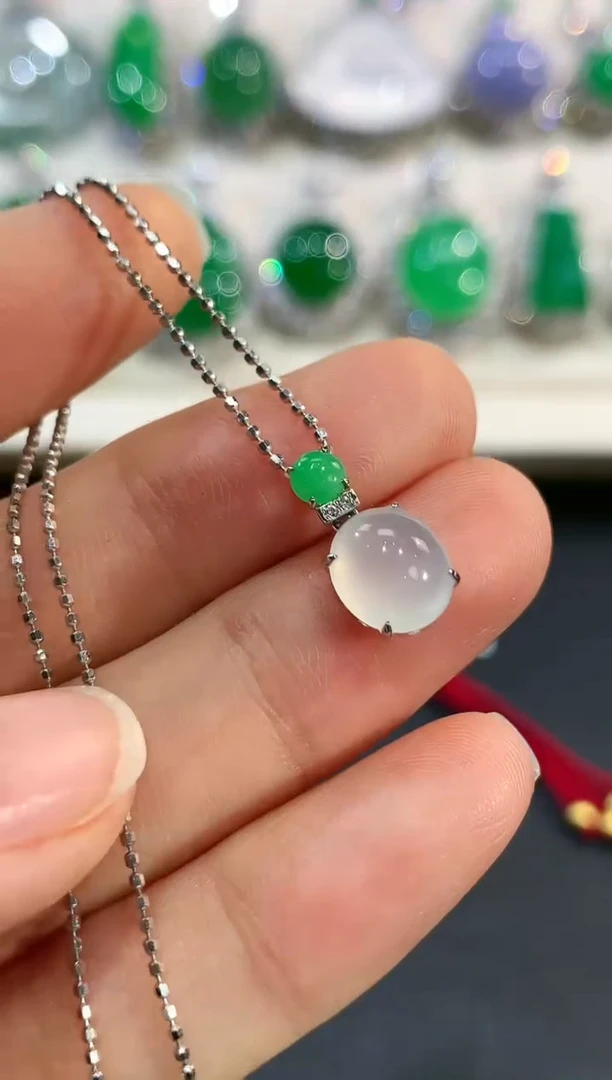 【闪购商品】翡翠吊坠(不含链)18K金镶嵌q10