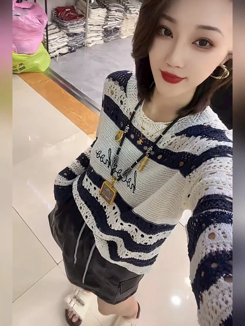 欧货镂空钩花条纹针织衫女2025早秋新款小众宽松显瘦软糯套头上衣