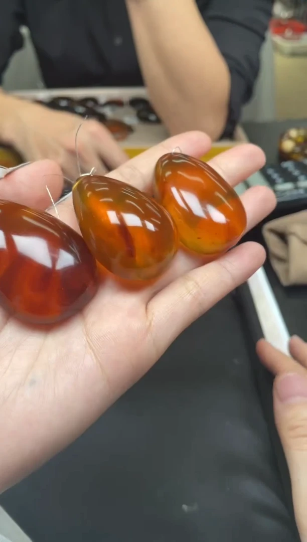 【闪购商品】琥珀颈饰未镶嵌-23HDJT0126544多样性发其一