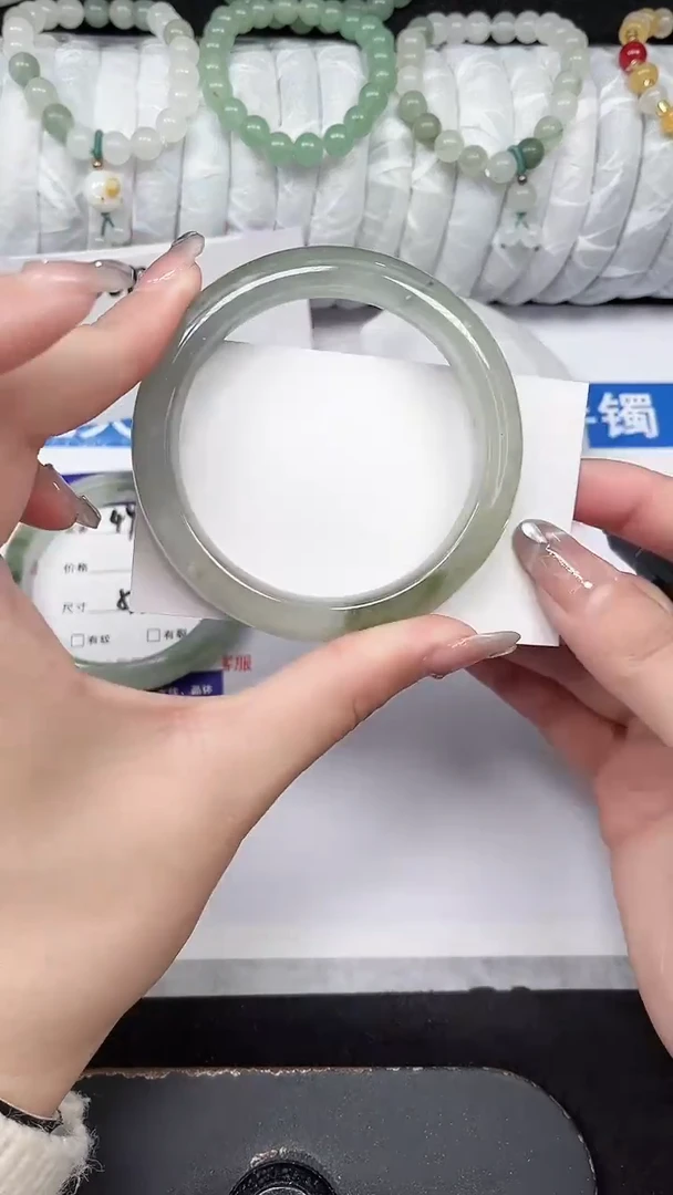 未镶嵌手镯石英质玉45-57/58