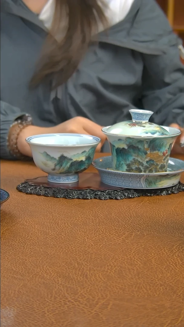 景德镇手工富春山居图三才盖碗加主人杯