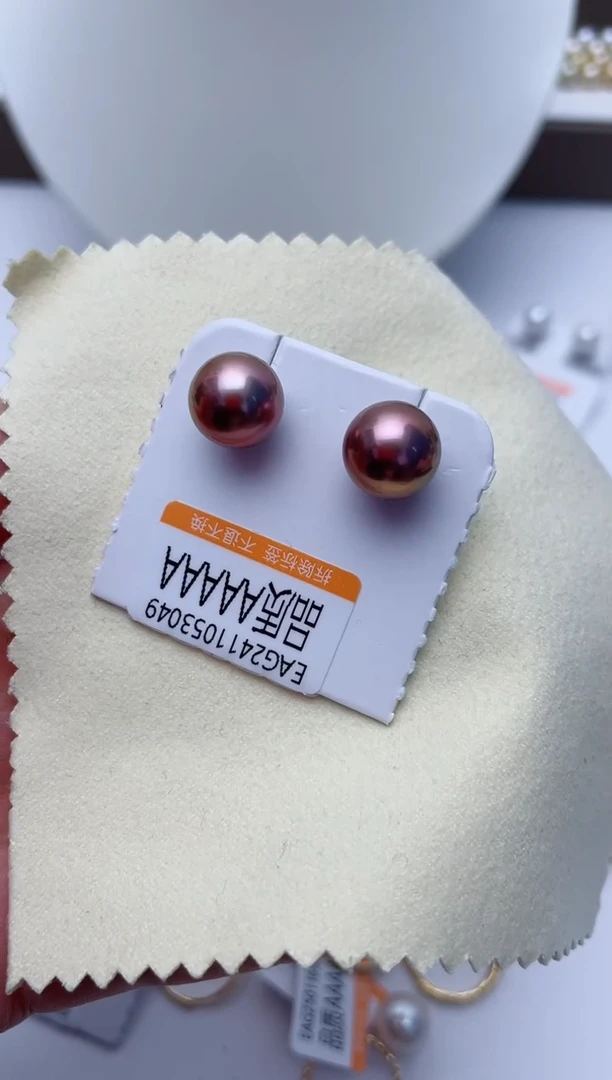【闪购商品】淡水珍珠耳饰18K金镶嵌W13