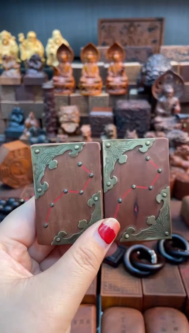 木枣木461对角黄铜红砂六七星*2个