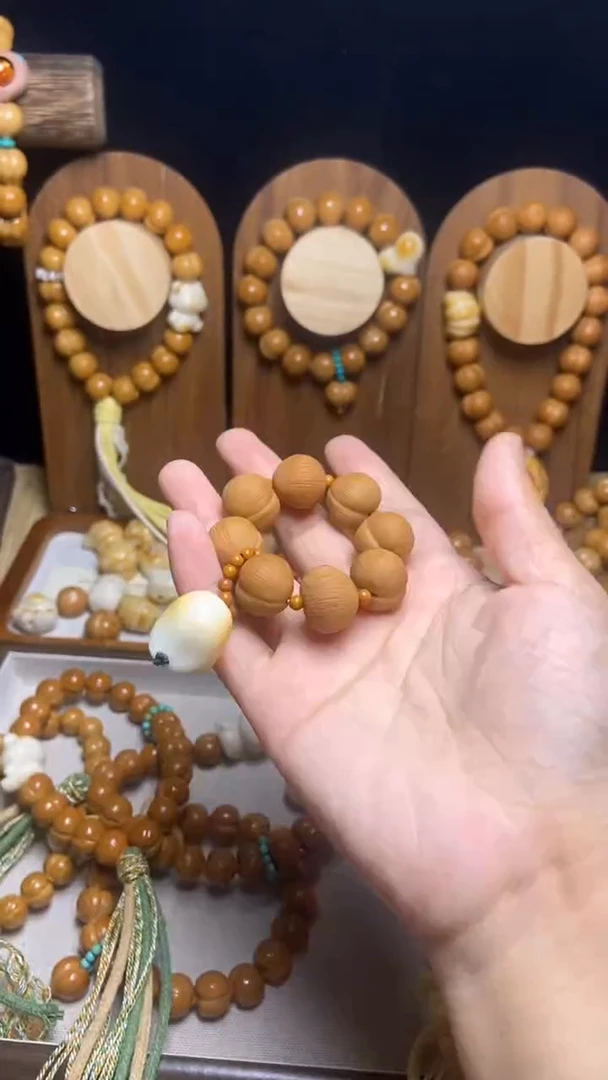 猴头核桃手串答**儿原皮屁桃小手捻