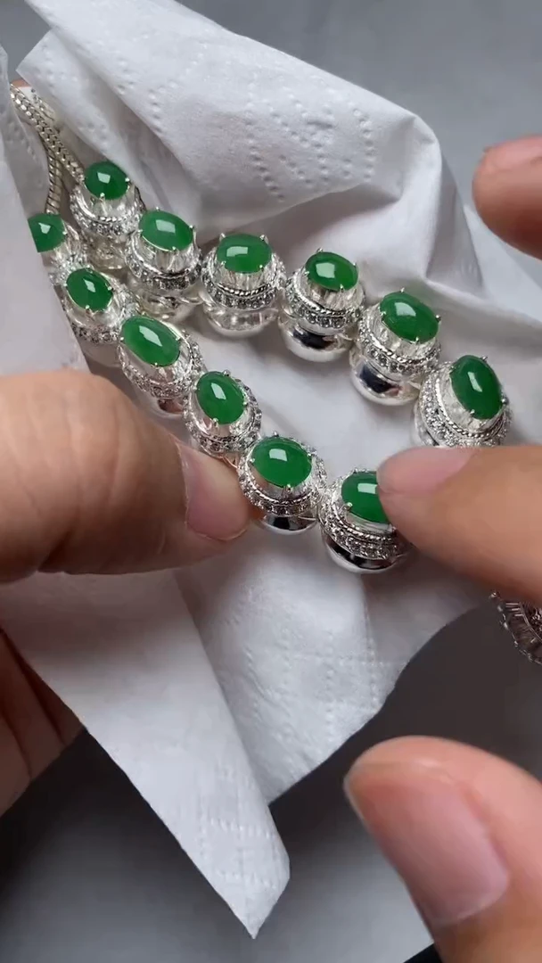 未镶嵌定制翡翠流*、天然缅甸翡翠A货