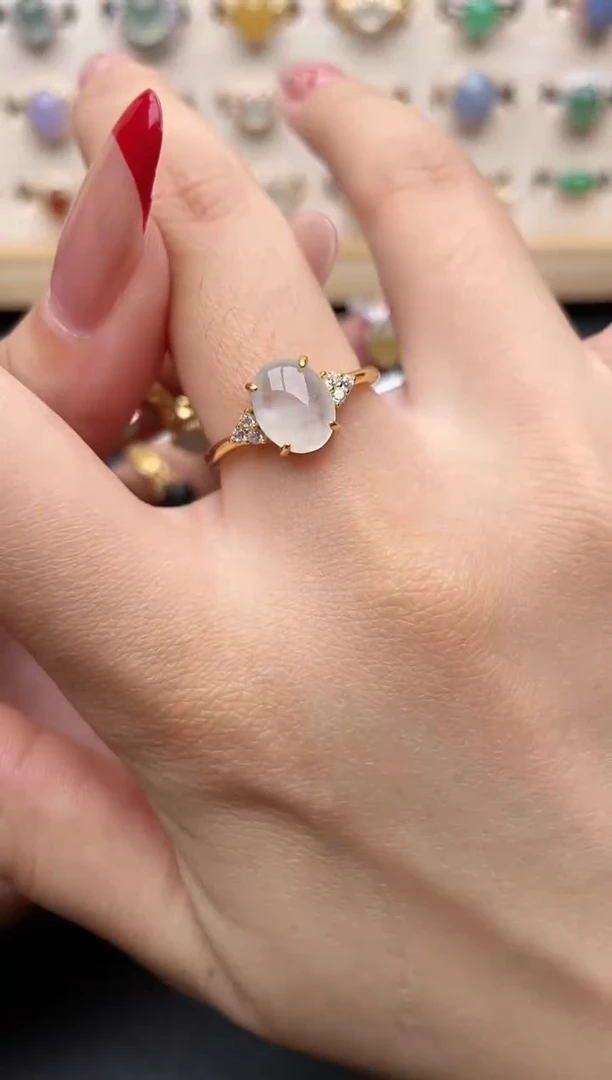 【闪购商品】翡翠戒指银S925镶嵌一物一证一礼盒