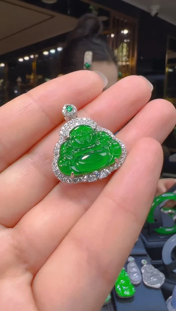 吊坠(赠链)银S925镶嵌翡翠001（多样性发其一）