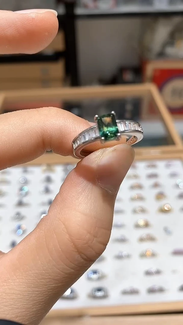 【闪购商品】蓝宝石戒指银S925镶嵌戒指