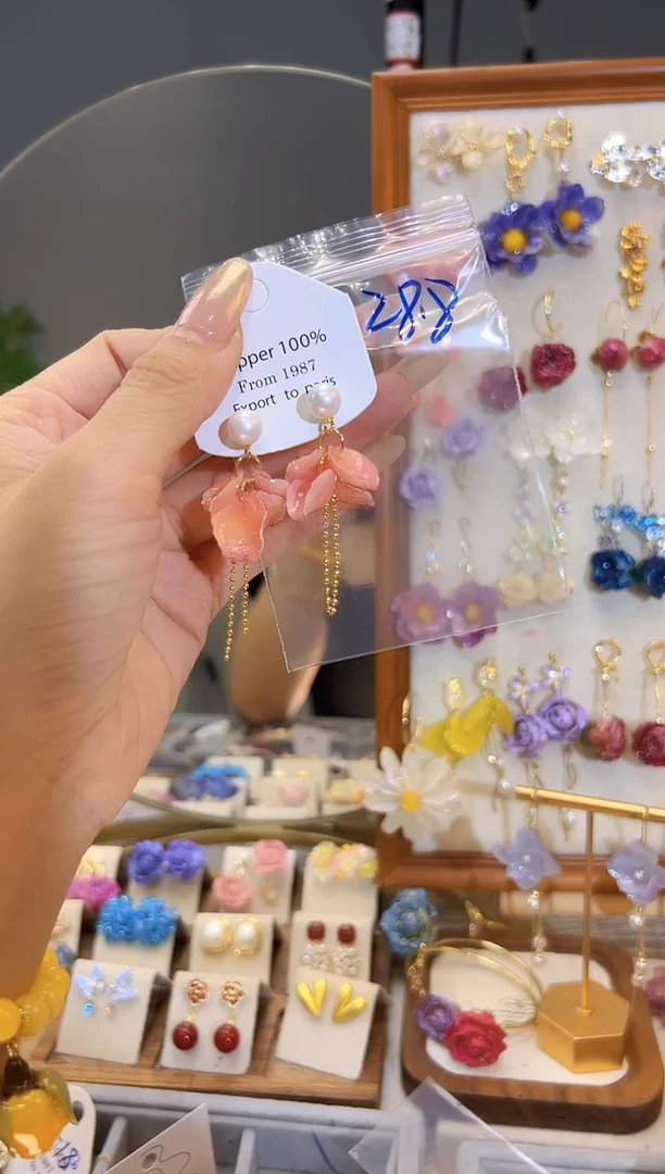 铜合金树脂925银粉色花瓣流苏