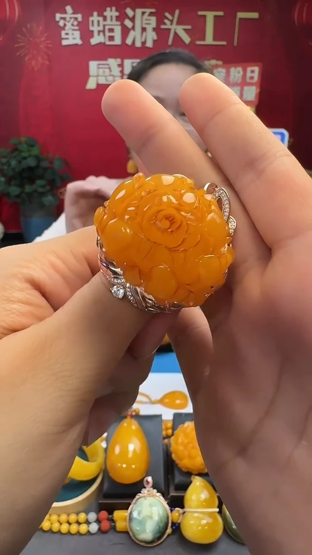琥珀银S925镶嵌戒指蜜蜡牡丹花戒指