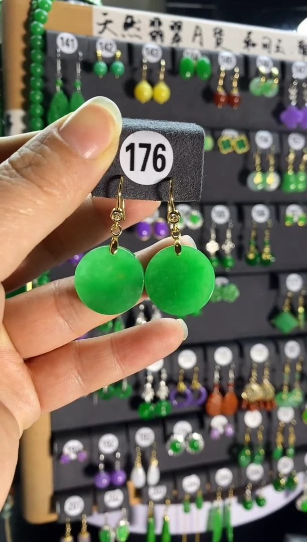 【闪购商品】翡翠耳饰银S925镶嵌176...