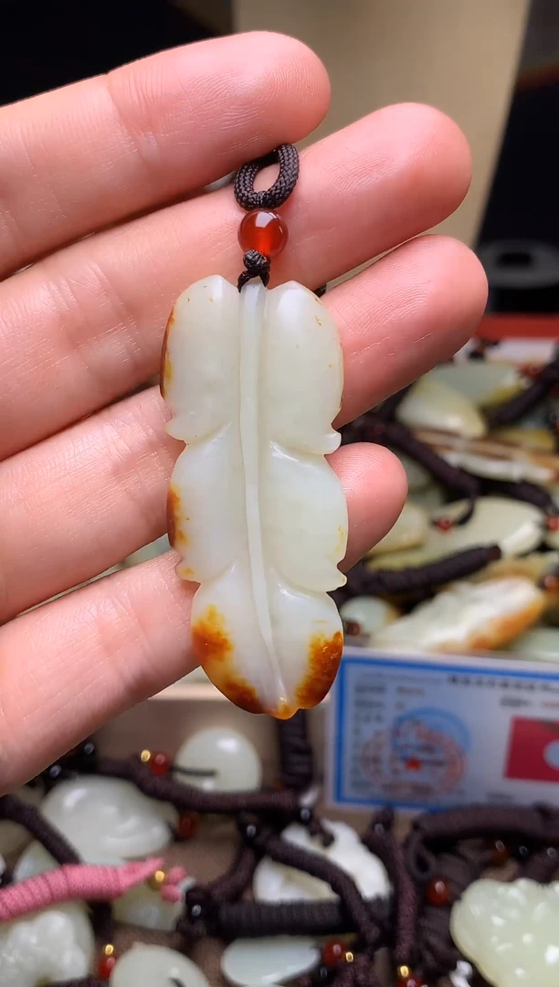 颈饰未镶嵌和田玉新疆料青海料清水和田玉吊坠
