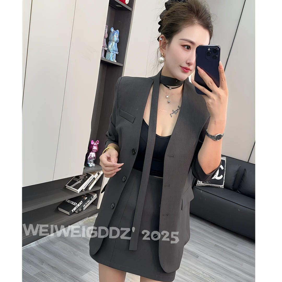 【尚拉娜】V领西装长袖2025秋季女装新款时尚显瘦休闲百搭西服