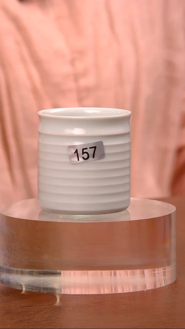 【闪购商品】瓷片157月白弦纹直筒杯.......