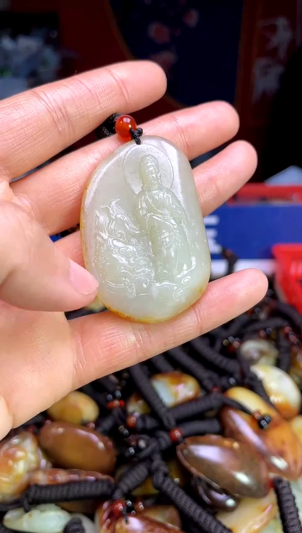 【闪购商品】和田玉未镶嵌颈饰1