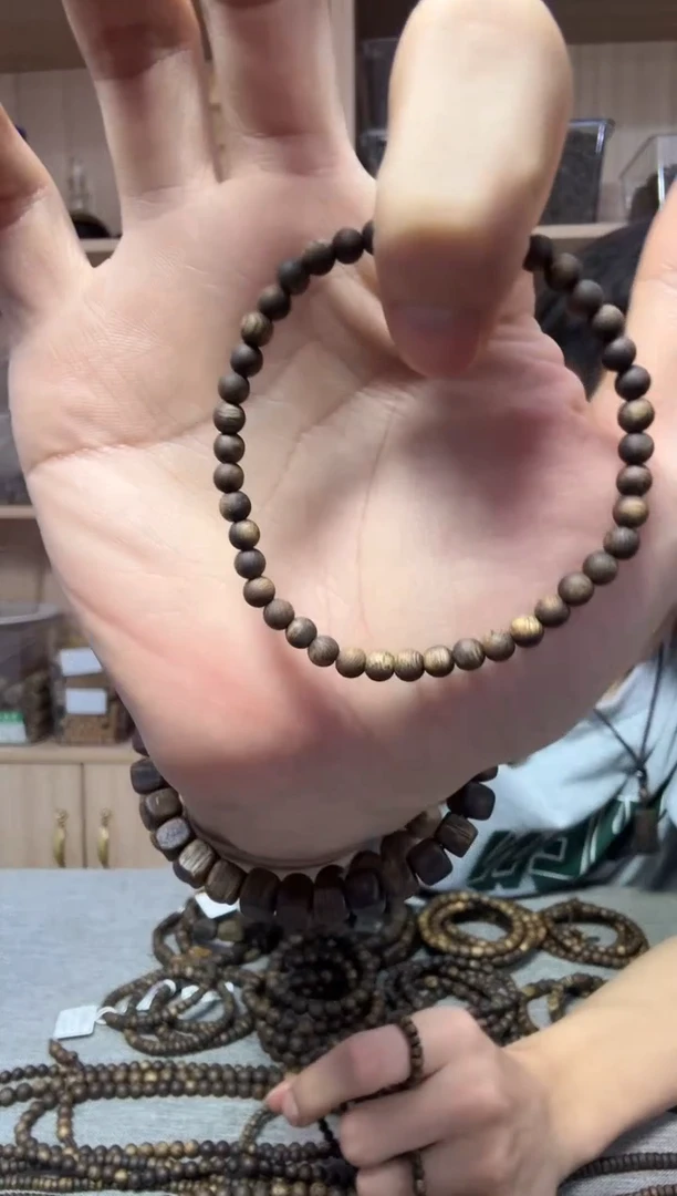 沉香碎屑沉香04圆珠单圈 多样性发其一