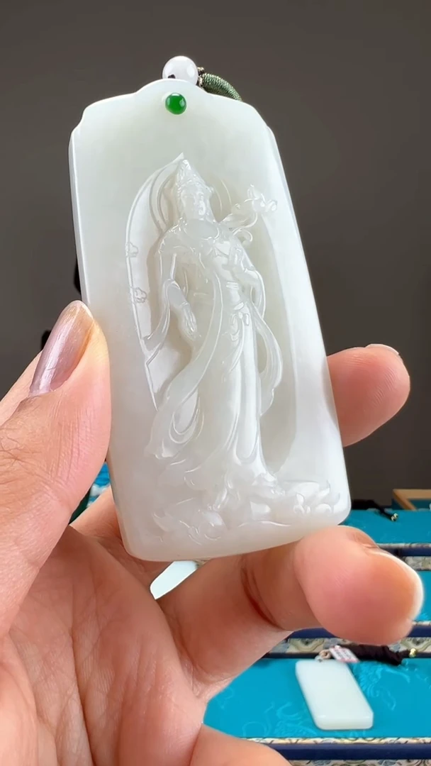 【闪购商品】和田玉颈饰未镶嵌1