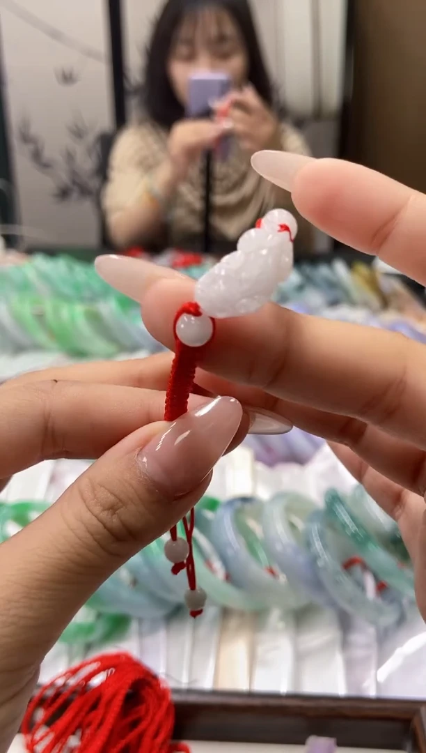 未镶嵌手链翡翠翡翠手链多样发一