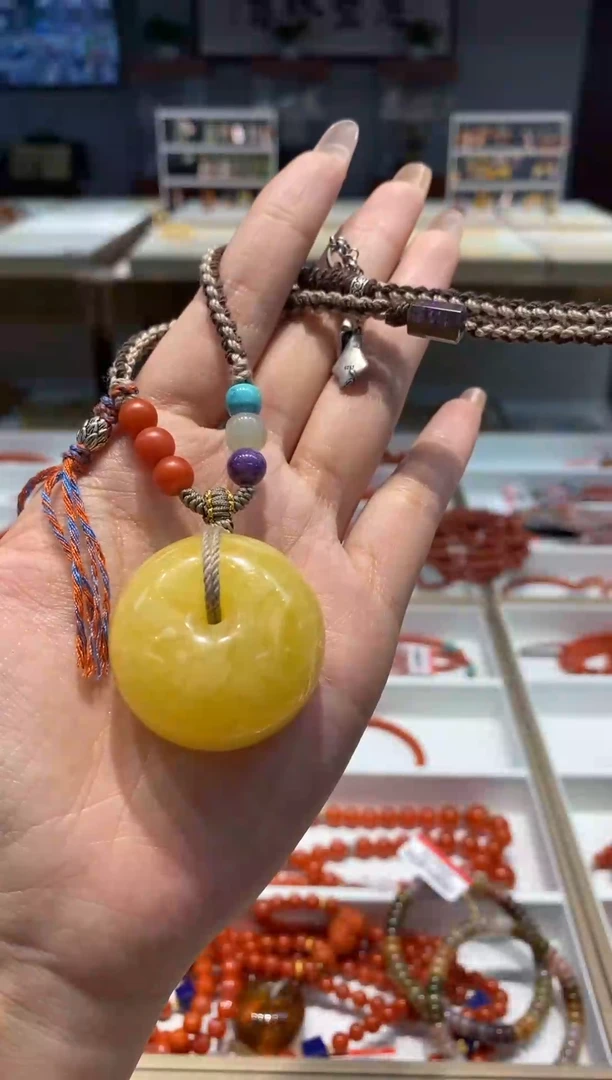 【闪购商品】琥珀颈饰未镶嵌吊坠