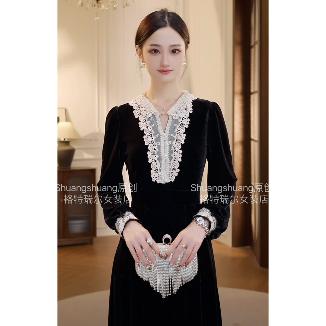 【双双&GERTCOREL】朦朦夜色 冬季气质显瘦收腰连衣裙 GC244L1054