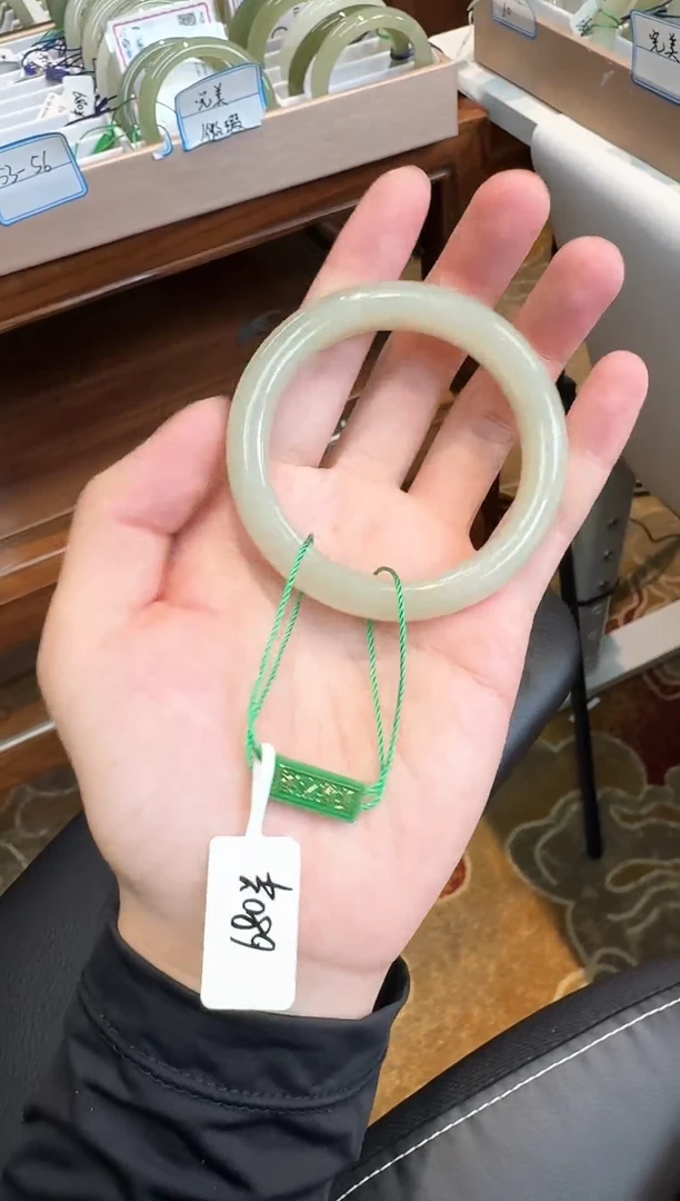 未镶嵌手镯和田玉55