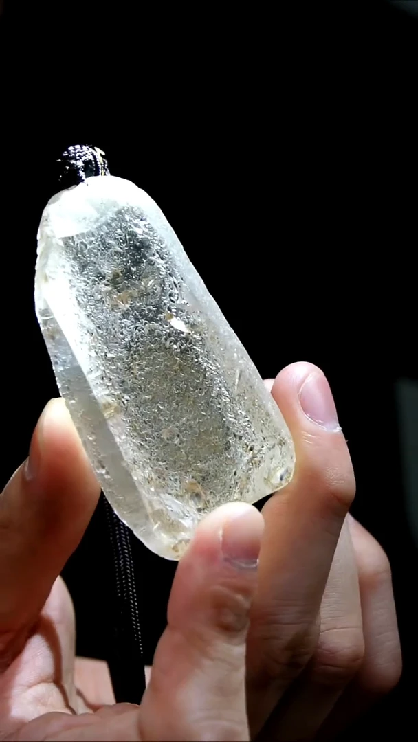 吊坠(赠链)未镶嵌水晶水晶