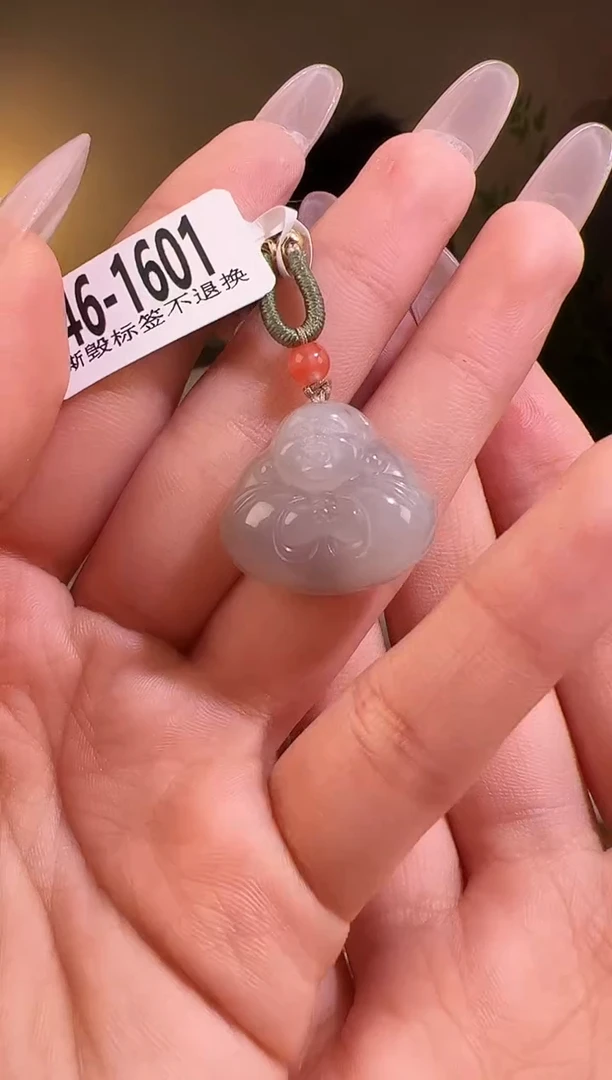 【闪购商品】和田玉颈饰未镶嵌抱抱佛1601