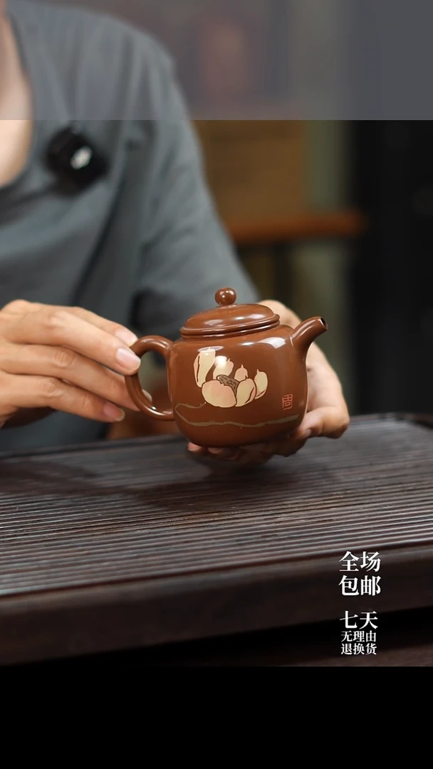 云水山涧建水紫陶精品无釉磨光刻填匏尊壶 015