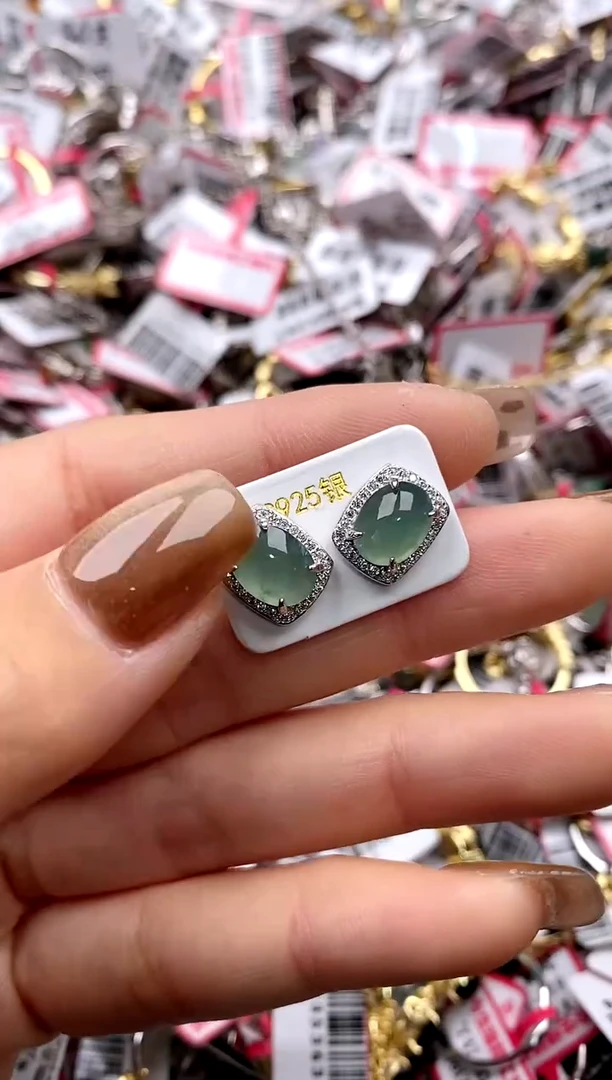 【闪购商品】翡翠戒指银S925镶嵌2222222    0