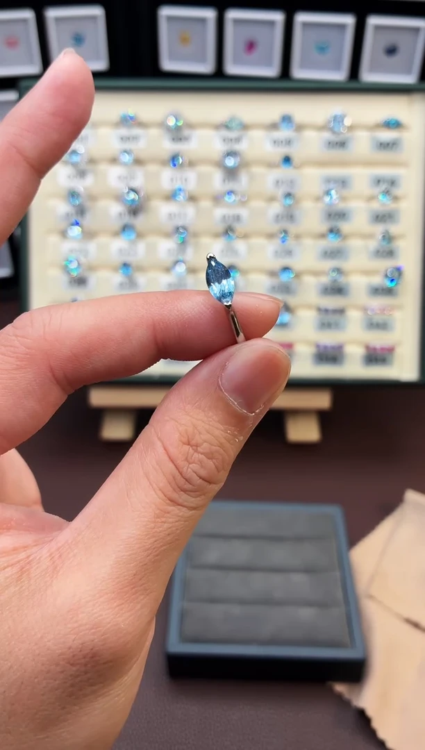 银S925镶嵌戒指海蓝宝石11