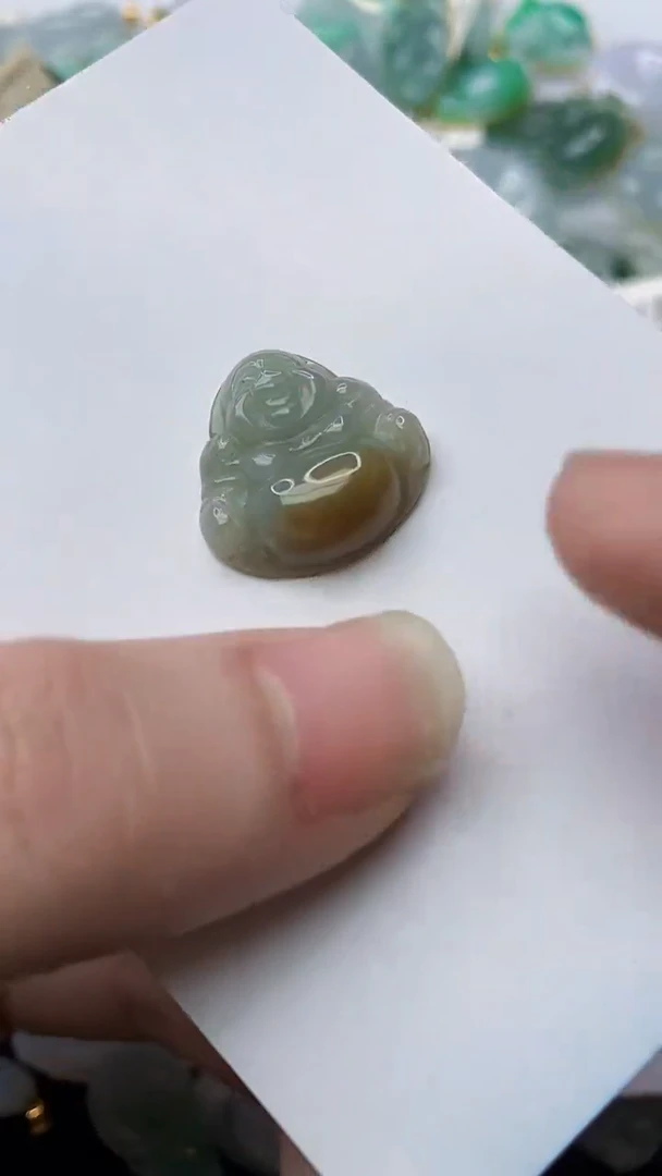 【闪购商品】翡翠颈饰未镶嵌6.........