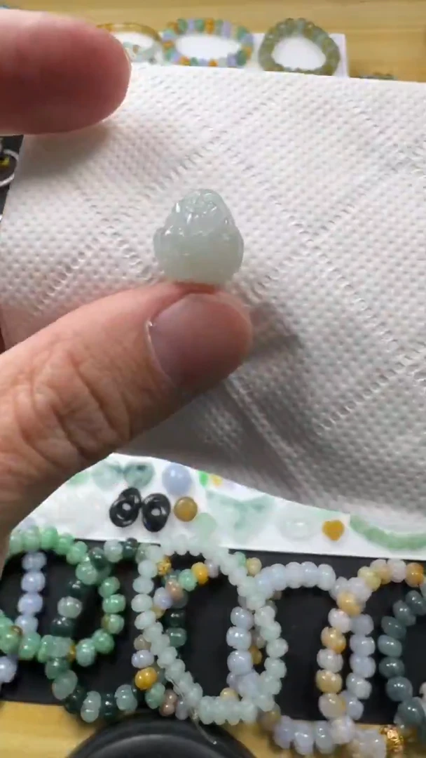 颈饰未镶嵌翡翠【闪购商品】 天然翡翠