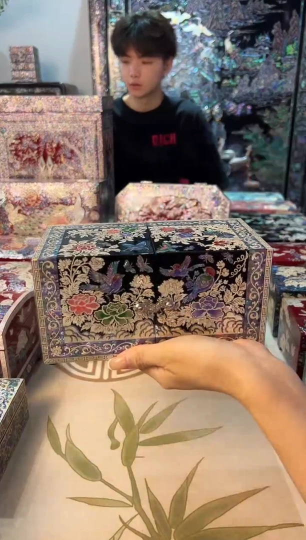 弘贝雅螺钿漆器文化馆