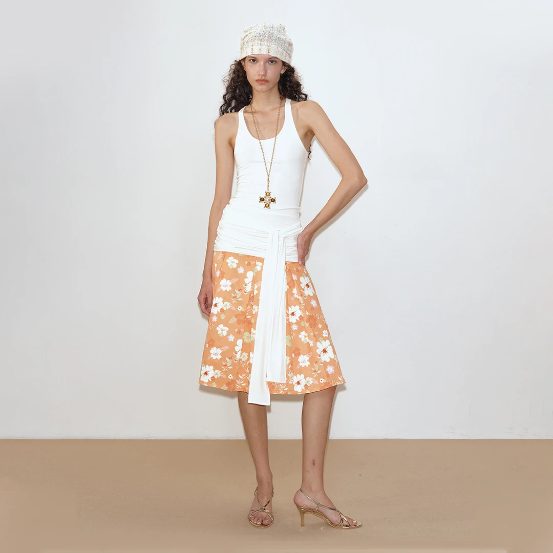 2AMPOETRY 原创橙色花卉满印A型修身百褶半身裙
