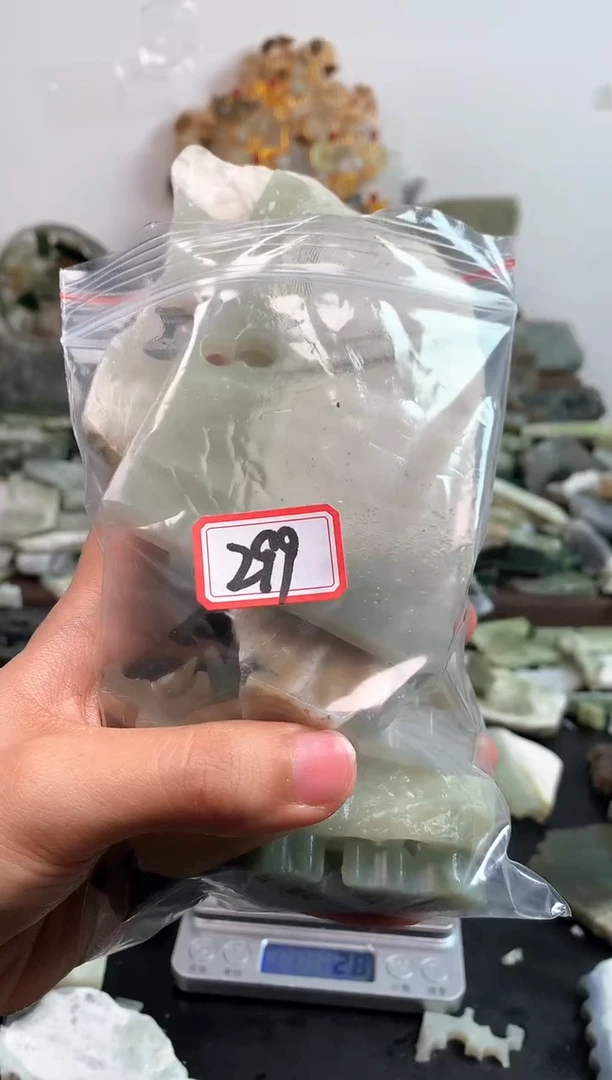 未镶嵌和田玉摆件299