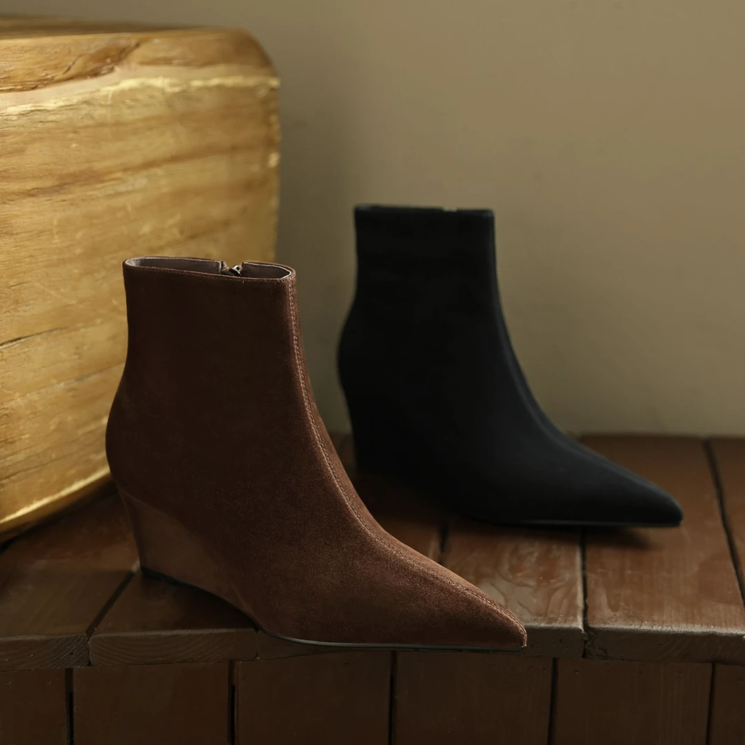 【BABILINA】复古港风秋冬袜靴方头秋季中跟尖头百搭学院风女靴911