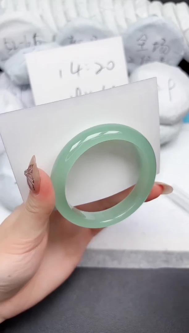 未镶嵌手镯石英质玉70-57