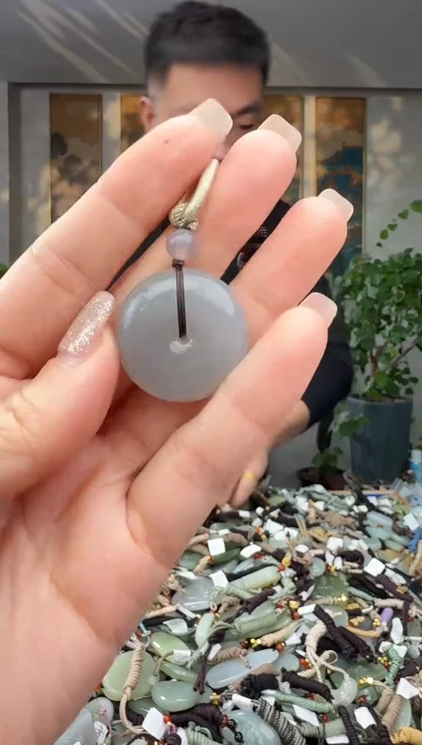 颈饰未镶嵌和田玉拍一发一多样性发货