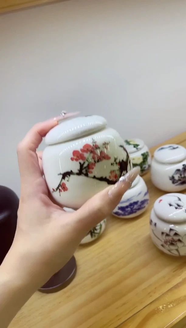 小茶叶罐梅花9#@@MCYGTCX9