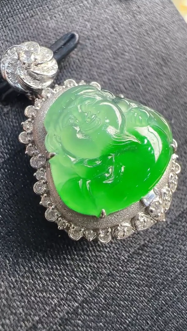 【闪购商品】翡翠吊坠(不含链)18K金镶嵌多样性发货拍一发一
