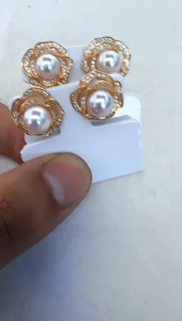 【闪购商品】海水珍珠耳饰银S925镶嵌多样性发其一